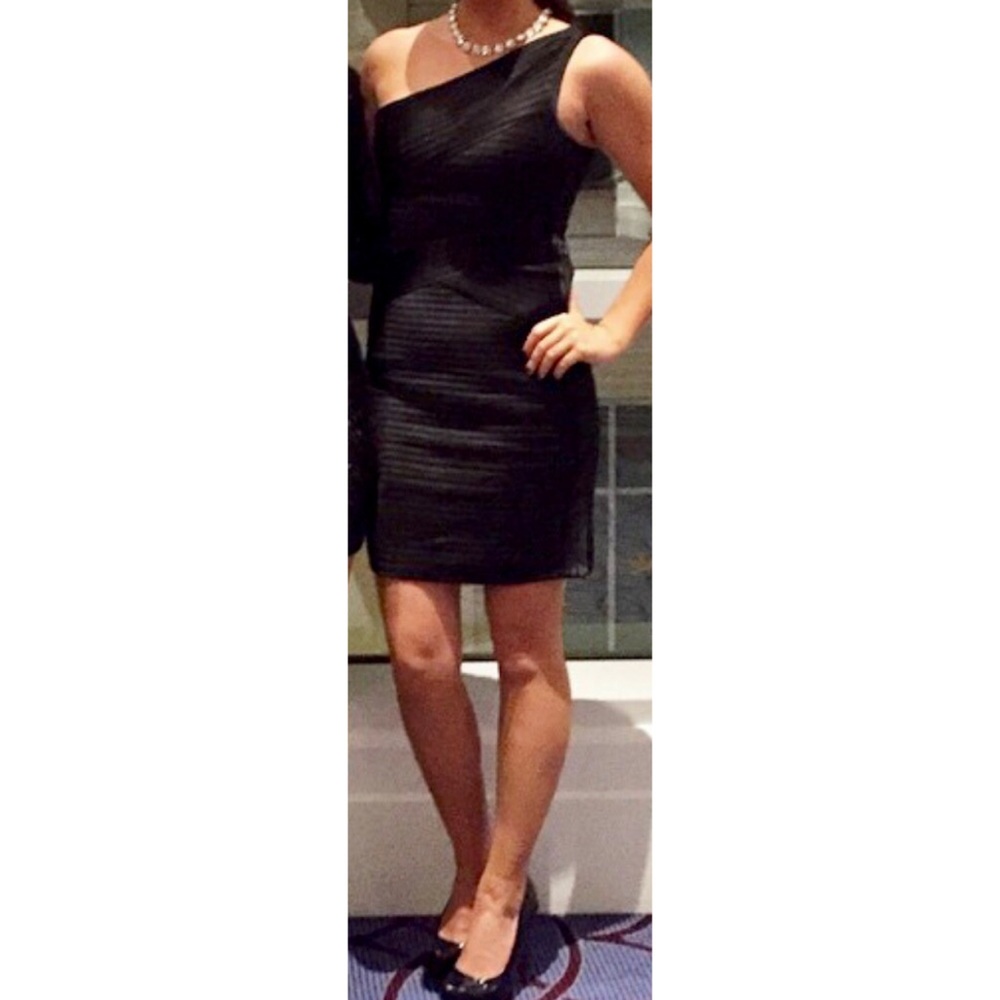 BCBG MaxAzria Mamie One Shoulder Fitted Bandage Dress